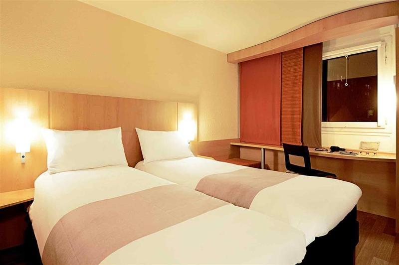 Ibis Budget Paris Porte D'Italie Est Le Kremlin-Bicêtre Esterno foto