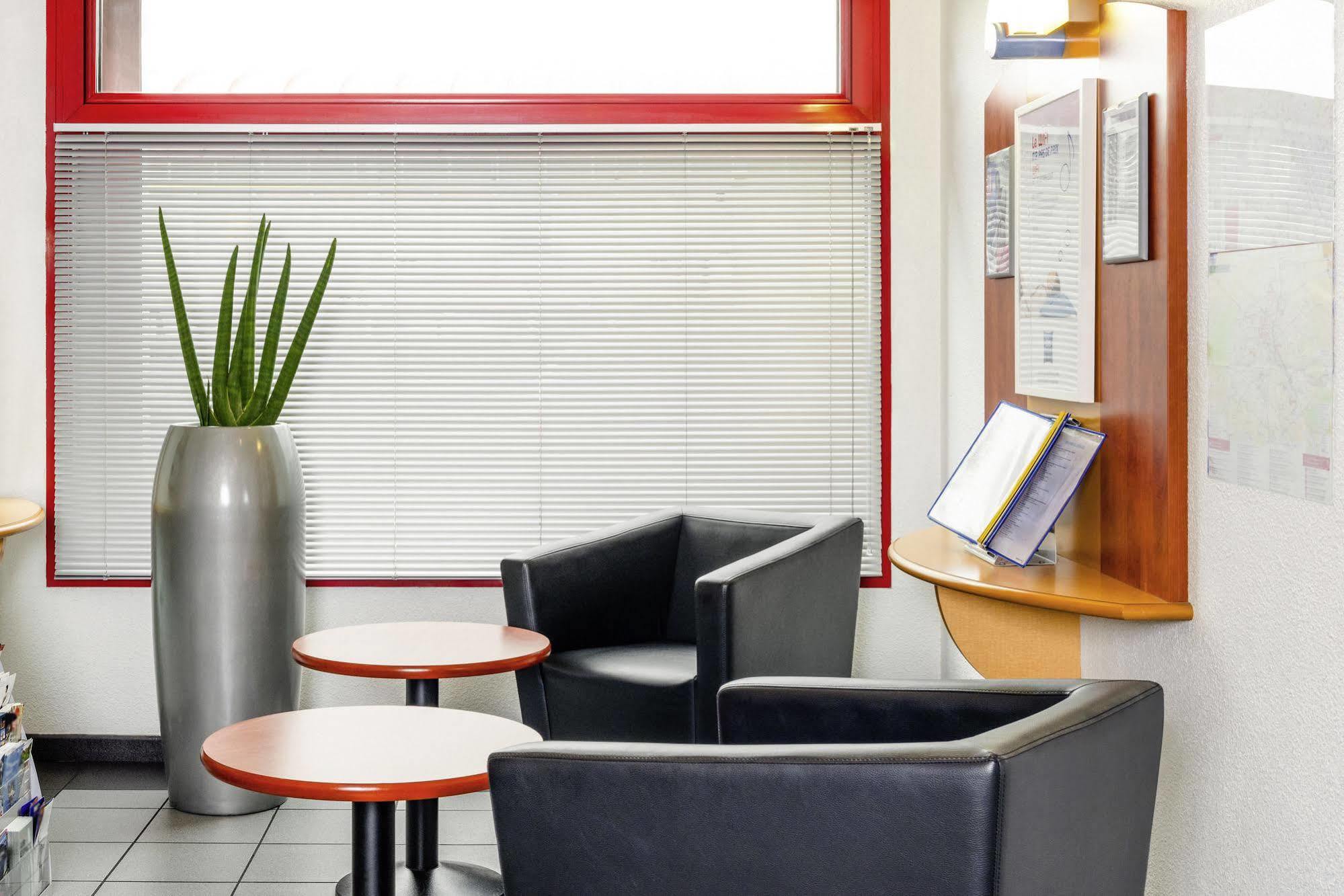 Ibis Budget Paris Porte D'Italie Est Le Kremlin-Bicêtre Esterno foto